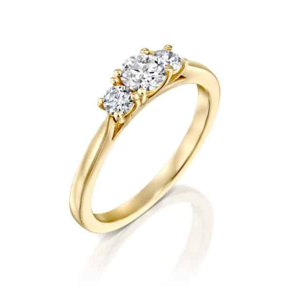 טבעת אירוסין בר משובצת שלושה יהלומים